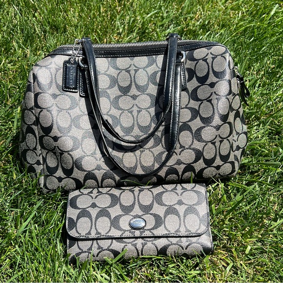 Coach Purse and Wallet set - Picture 3 of 12